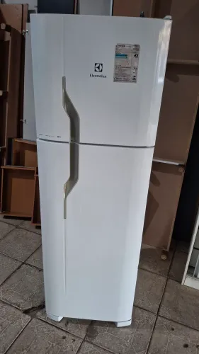 GELADEIRA ELECTROLUX DUPLEX FROST FREE SEMI-NOVA