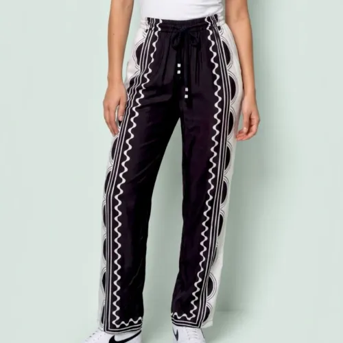 FARM calça nova sem tag PP. Calça Nosso Lenço, nova s/ tag (outlet).