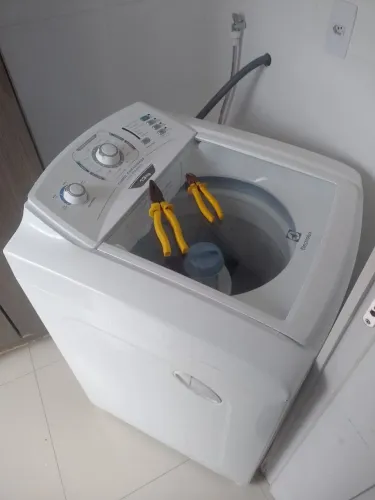 Consertamos Geladeira e Máquina de lavar