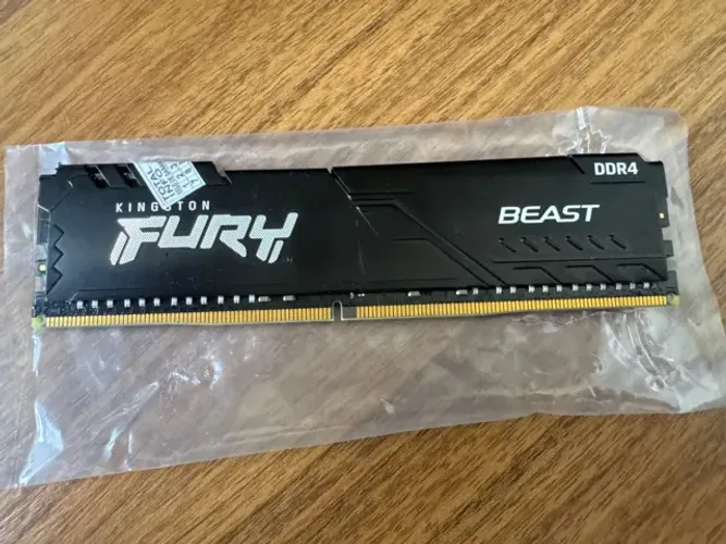 16gb memória ram DDR4 3200MHz Kingston Fury