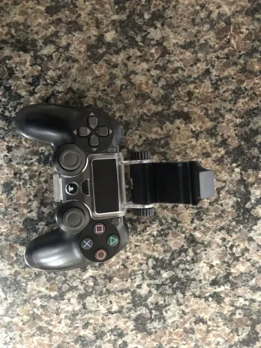 Manete play 4 L2 parou