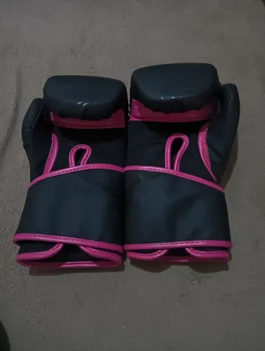 Luva de box feminina