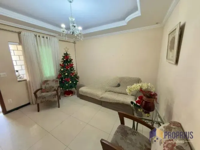 Casa à venda no Novo Eldorado - 3 quartos Excelente oportunidade para adquirir uma casa em