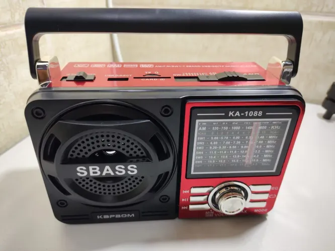 Vendo Rádio analógico Portátil FM/AM, modelo KA-1088
