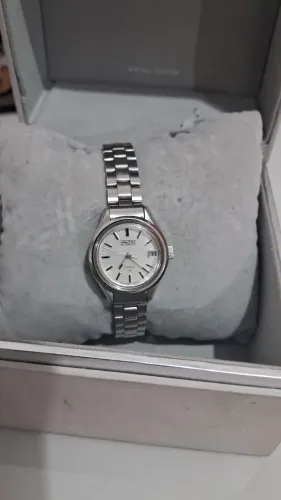 relógio de pulso feminino Seiko Automatic pulseira em aço inoxidável prateado