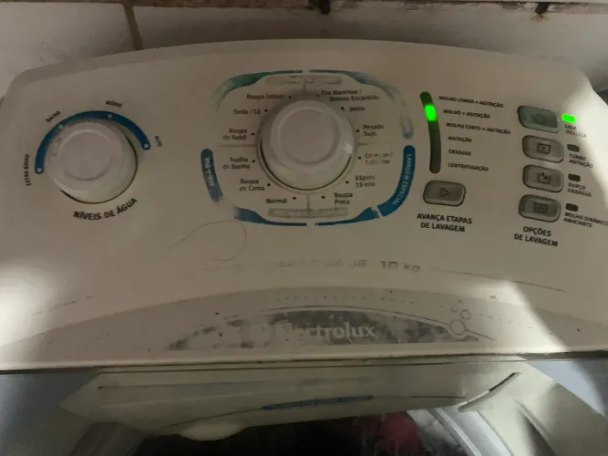 Vendo- esse valor pois preciso tirar da casa rápido