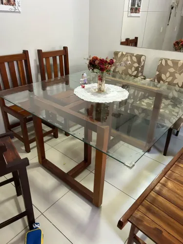 Mesa de jantar tampo Vidro
