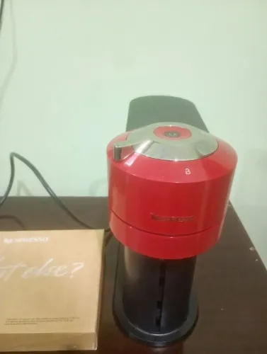 CAFETEIRA NESPRESSO