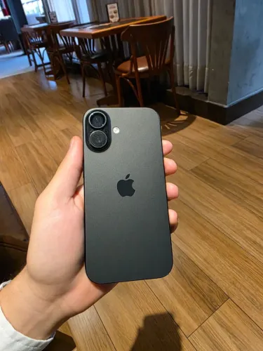 iPhone 16 128gb