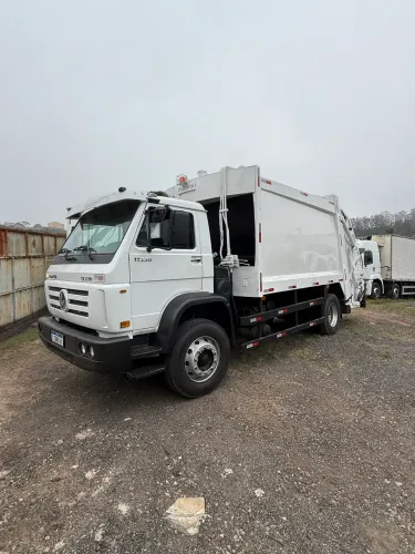 Vw 17230 2018 compactador lixo repasse venda sem garantia