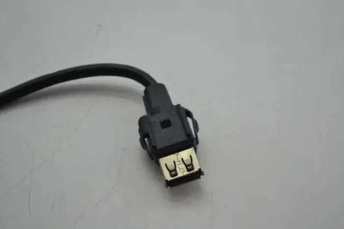 Cabo Entrada Tomada Energia Usb Ford Ka 2017 Original
