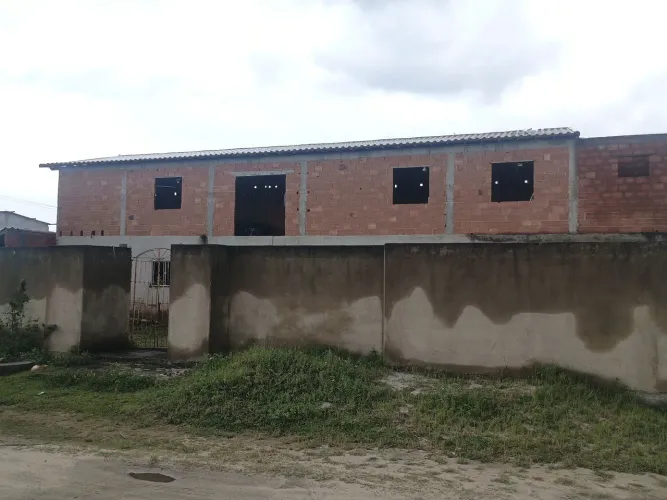 Vendo casa em unamar final da rua das lebres lot. Riacho doce