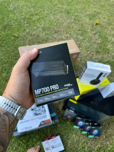 SSD Corsair MP700 PRO NVMe Gen5 