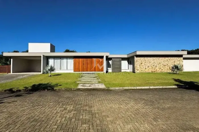 Casa com 3 suítes à venda em Ratones, Florianópolis