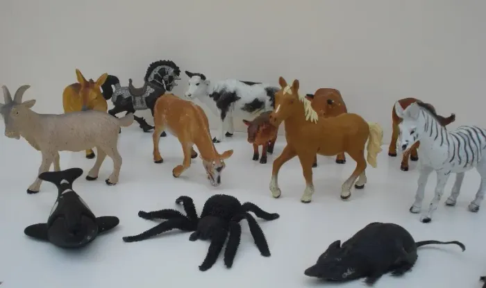 Kit 14 Animais da Fazenda de Borracha