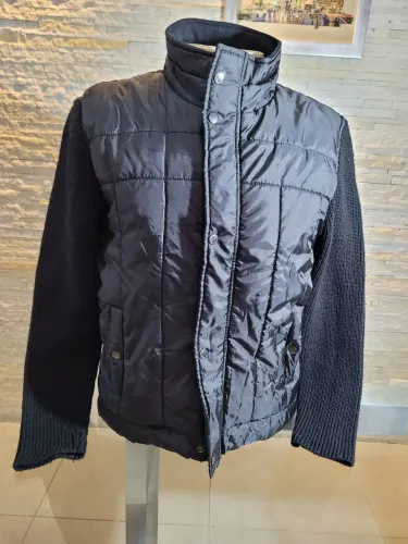 Jaqueta masculina marca Zara