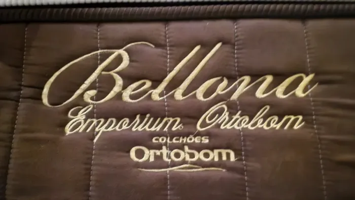 Oportunidade: Colchão semi-novo Super King Ortobom