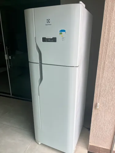 Geladeira Electrolux frost free duplex 