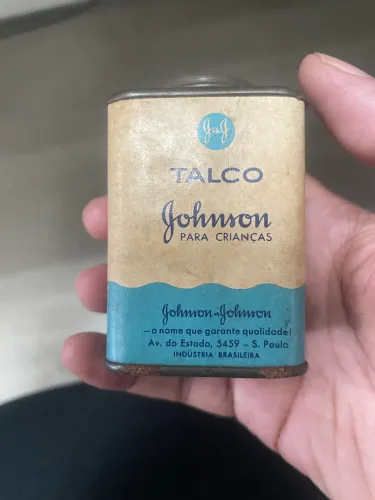 Lata de talco johnson anos 50 amostra grátis 
