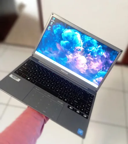 Notebook Positivo C4128d - 4gb de Ram e Ssd 128gb de armazenamento.