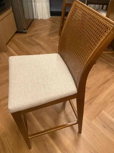 2 Banquetas lindas com pouca utilização.