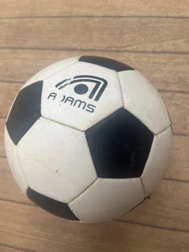 Bola ADAMS da Centauro