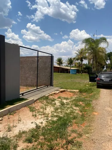 RUA 1 - 26 DE SETEMBRO | LOTE 400M² EM CONDOMÍNIO FECHADO