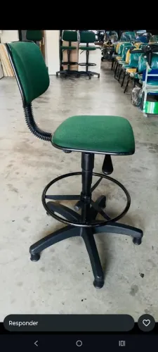 Cadeira para caixa 