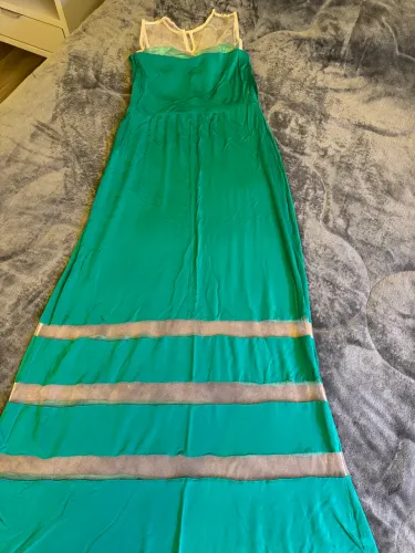 VESTIDO