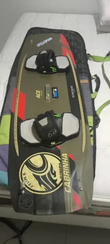 Prancha bi-direcional kitesurf