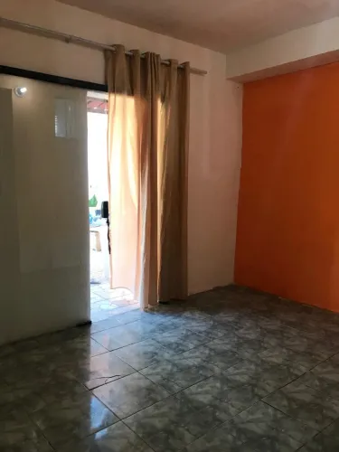 ALUGA-SE CASA EM CONDOMÍNIO A 100 METROS DO ESTÁDIO CASTELÃO PASSARÉ