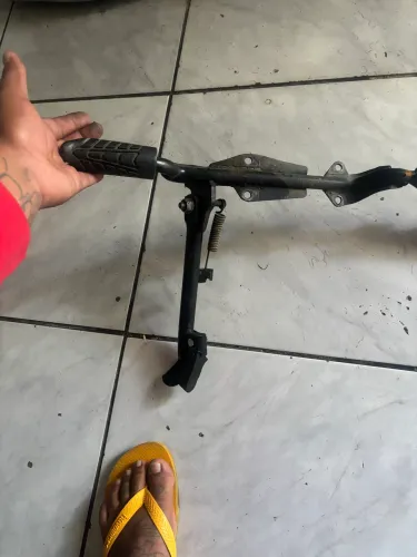 Estribo 160 com Pesinho de Descanso  