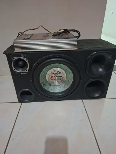 Vendo caixa de som com potência