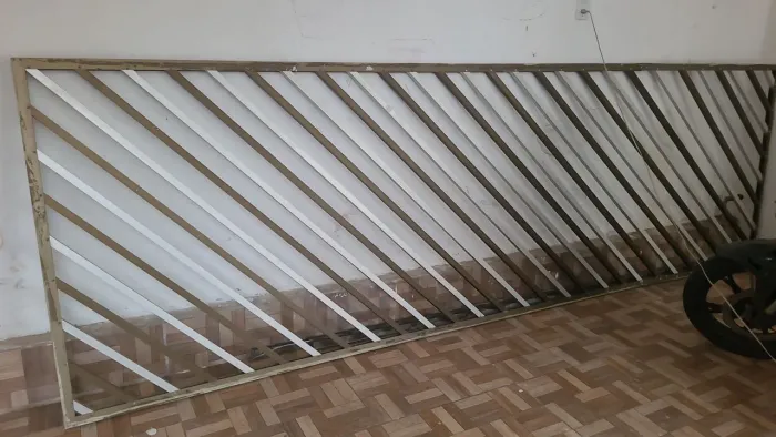Baixou para 600,00 reais aluminio grande 3,86 largura por 1,22 altura 2x cartao