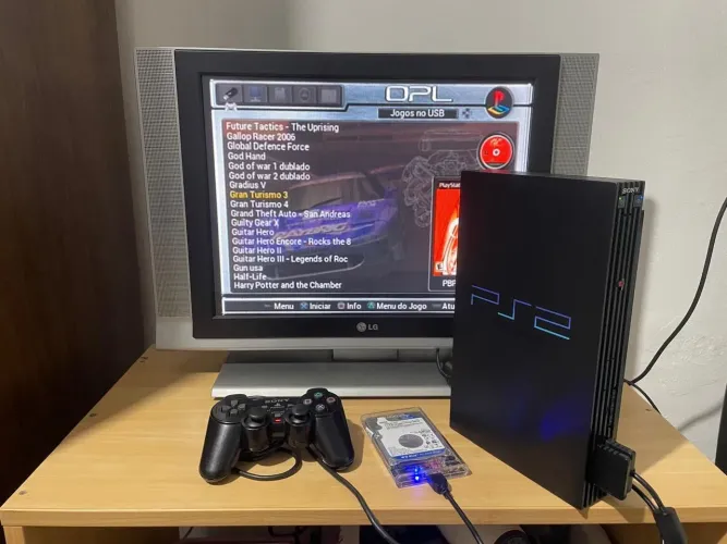 PlayStation 2 fat impecável C/ HD 500 gigas lotado de jogos de ps2 e ps1 mais emuladores