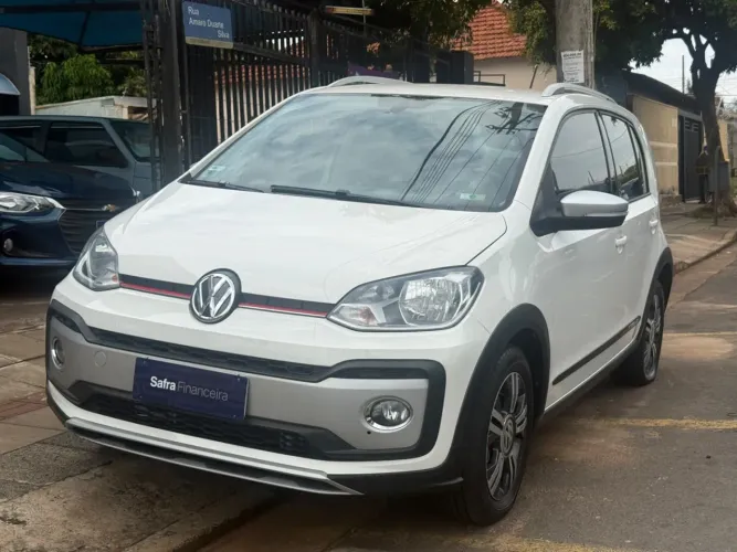Volkswagen Up! Cross 1.0 TSI Total Flex 12V 5P 2018