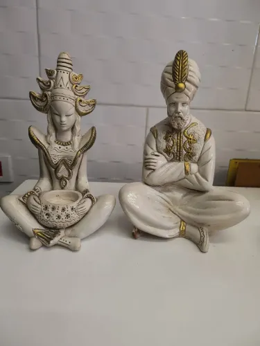 Estátuas Casal Híndu Deusa da Fortuna e Príncipe Auri 30cm