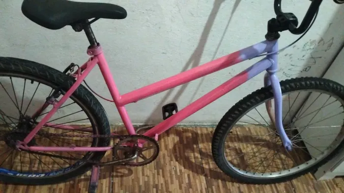 Vendo Bicicleta aro 26 em ótimo estado