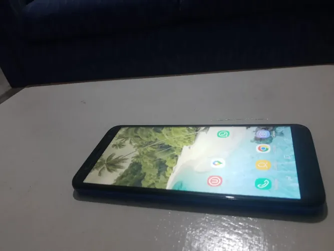 Celular j4 core novinho