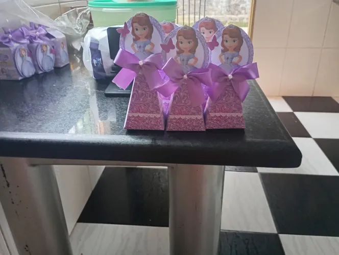 Mesa Retangular de Jantar com tampão de Granito