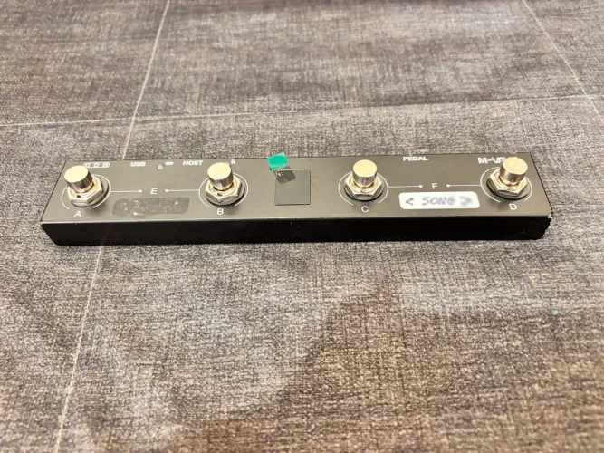 Pedal Controlador MIDI M-Vave Chocolate - 4 Botões Bluetooth