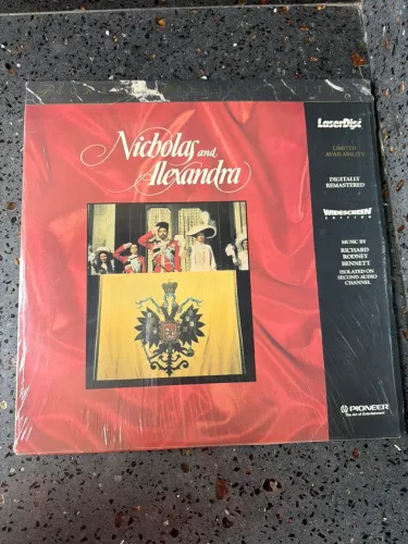 NICHOLAS AND ALEXANDRA (1971) - LASERDISC EDIÇÃO ESPECIAL DE COLECIONADOR
