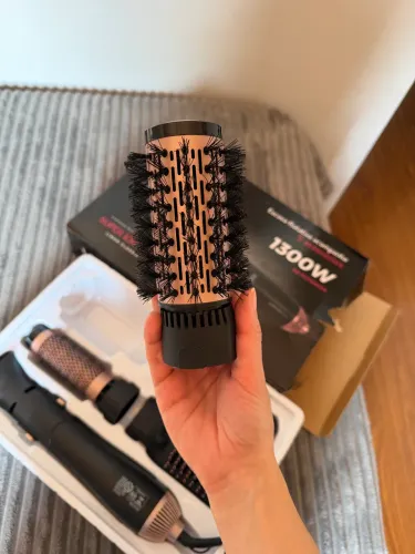 Escova secadora Lizz 5 em 1