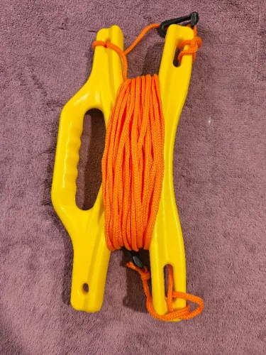 Enrolador flutuante para cabos, com cabo, marca Divecon
