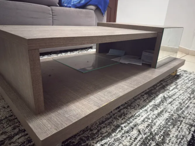 Mesa de Centro com Espelho Lateral 