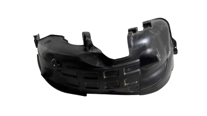 Para Barro Tras. Esq. Chevrolet Tracker 2022 a 2024 26255213