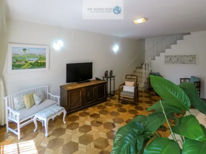 Vila Mariana / Chácara Klabin Casa com 2 dormitórios 3 vagas com localização privilegiada