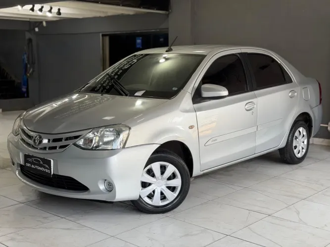 Toyota Etios XS 1.5 Flex 16V 5P Aut. 2017