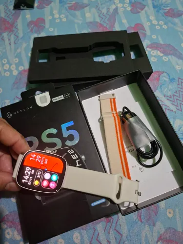 Vendo Rs5 haylou usado apenas uma vez.