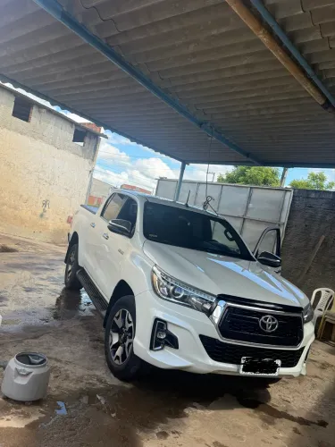 Toyota Hilux CD SRX 4X4 2.8 TDI 16V Diesel Aut. 2020